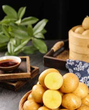 口感豐富，營(yíng)養(yǎng)均衡：品嘗巴東土豆蛋的獨(dú)特魅力